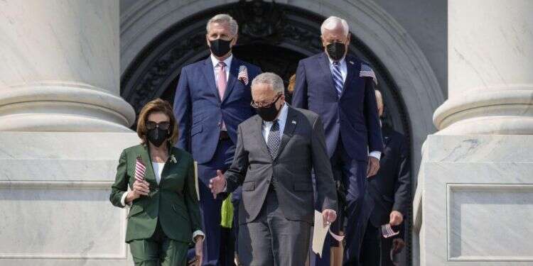 בכירי הקונגרס האמריקני. צילום: EPA בכיר דמוקרטי: "נפעל להבטיח שלישראל יש היכולת להגן על עצמה"