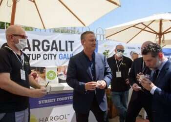 "לא עוד ילדים רעבים": מזון־על מחגבים בקריית־שמונה