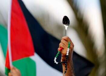 בפסטיבל המחבלים ישראל בתפקיד הנוול המושפל