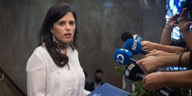 "מחמיא לי שהשמאל מרגיש מאוים מאיתנו. זה אומר שאנחנו עושים משהו נכון"