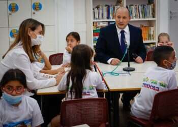 ציון שלילי: הילדים הופקרו לקורונה