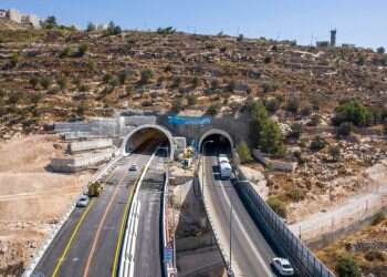 סוף לפקקים מגוש עציון לירושלים? כביש המנהרות נפתח לתנועה