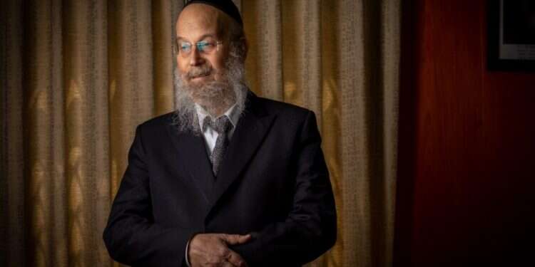 אברהם רובינשטיין. צילוום: אריק סולטן "כשמספרי המתים בעיר עלו התחושה הייתה נוראית"