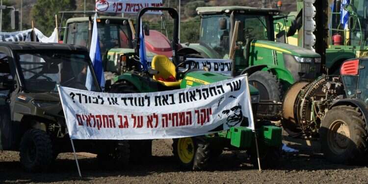 מחאת החקלאים 2021. צילום: אייל מרגולין, ג'יני אביגדור ליברמן: "בכלכלה התפקיד של המדינה הוא לא להתערב"