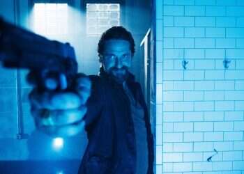 שני סרטים שגיבוריהם תקועים במקום אחד