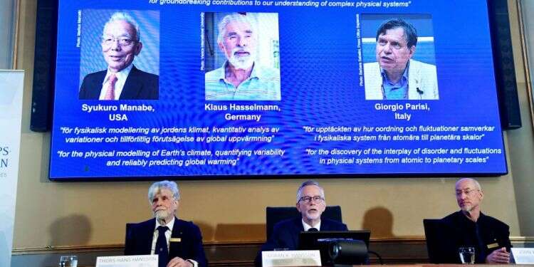 פרס הנובל לפיזיקה יוענק לשלושה מדענים על חקר האקלים