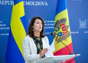 לראשונה מאז ההכרה ב"פלסטין": שרת החוץ השוודית נחתה בישראל