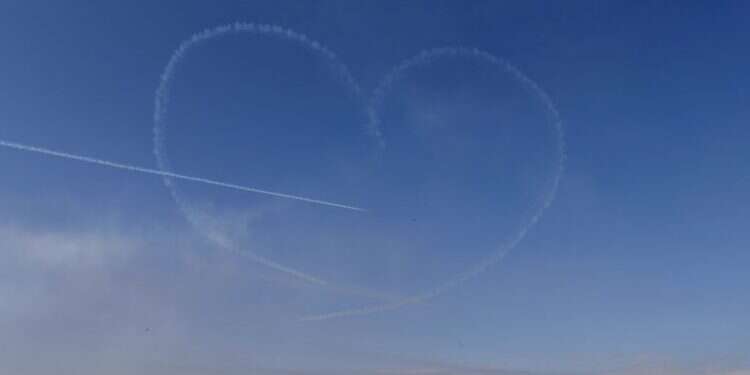 צילום: EPA מתוך הפירוד תצמח האהבה