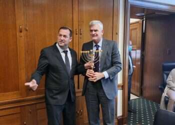 ראש מועצת שומרון פועל בוושינגטון "כדי להפעיל לחץ נגדי על הממשל בענייני יו"ש"