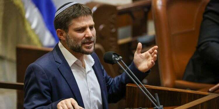 ח חוק החשמל עבר בטרומית. שקד ובנט נעדרו מהמליאה