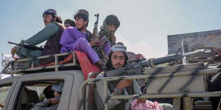 רוסיה: מצפים שהטליבאן "יתמודד" עם דאעש בעצמו