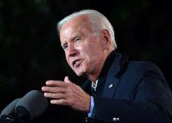 ביידן הבטיח וקיים: ארה"ב תנפיק דרכונים עם אופציית X בקטגוריית המגדר