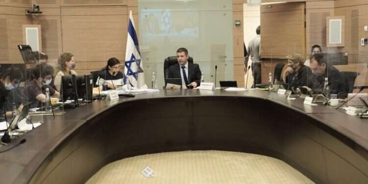 מיליוני שקלים לטובת האופוזיציה מתקציב המדינה