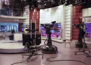 עורך "מהצד השני" יואב רבינוביץ' רוצה לנער אתכם