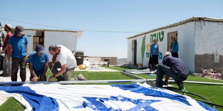לבנון, סעודיה והסוגיה הפלסטינית: גנץ מסכם ביקור בבחריין
