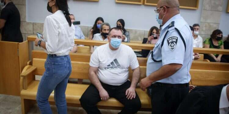 החלו העדויות במשפט החוזר לרומן זדורוב