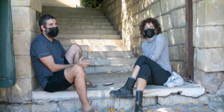 "החיסון הזה מותאם רק לאדם הלבן כמו כל הרפואה המודרנית"