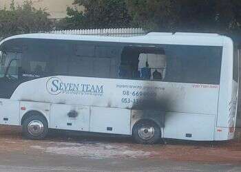 האלימות גואה ברמלה, אך ראש העיר מתרברב בביטחון ובשלווה