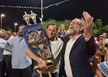 10 חודשים לפיגוע המזעזע: ספר תורה לע"נ אסתר הורגן הוכנס ביישוב טל מנשה