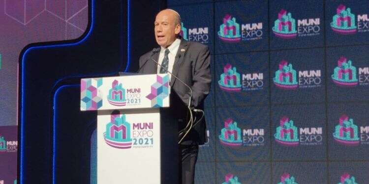 מבקר המדינה מתניהו אנגלמן בוועידת השלטון המקומי, 2021 מבקר המדינה אנגלמן: "מדינת ישראל צריכה 'כיפת ברזל' סייברית"