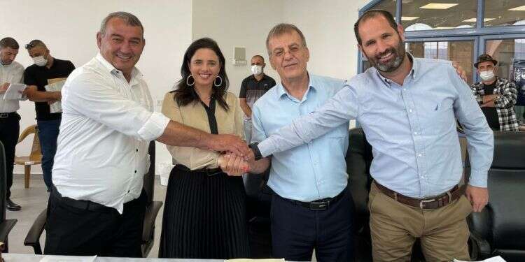 שרת הפנים הודיעה: עיר דרוזית ראשונה בישראל