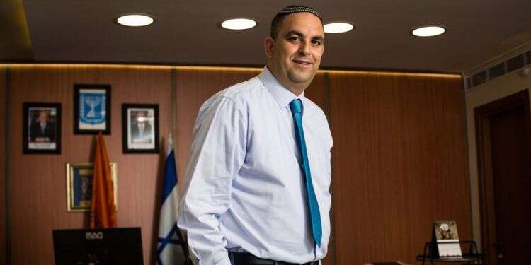 ראש עיריית לוד יאיר רביבו. צילום: אריק סולטן ראש עיריית לוד נגד תוכנית החומש: "שערורייה"