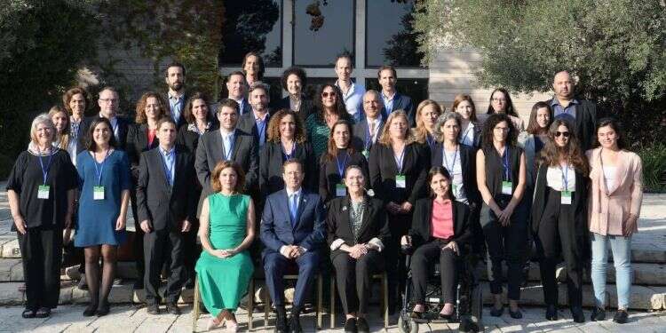 המשלחת הישראלית לוועידת האקלים בבית הנשיא. צילום: עמוס בן־גרשום, לע''מ