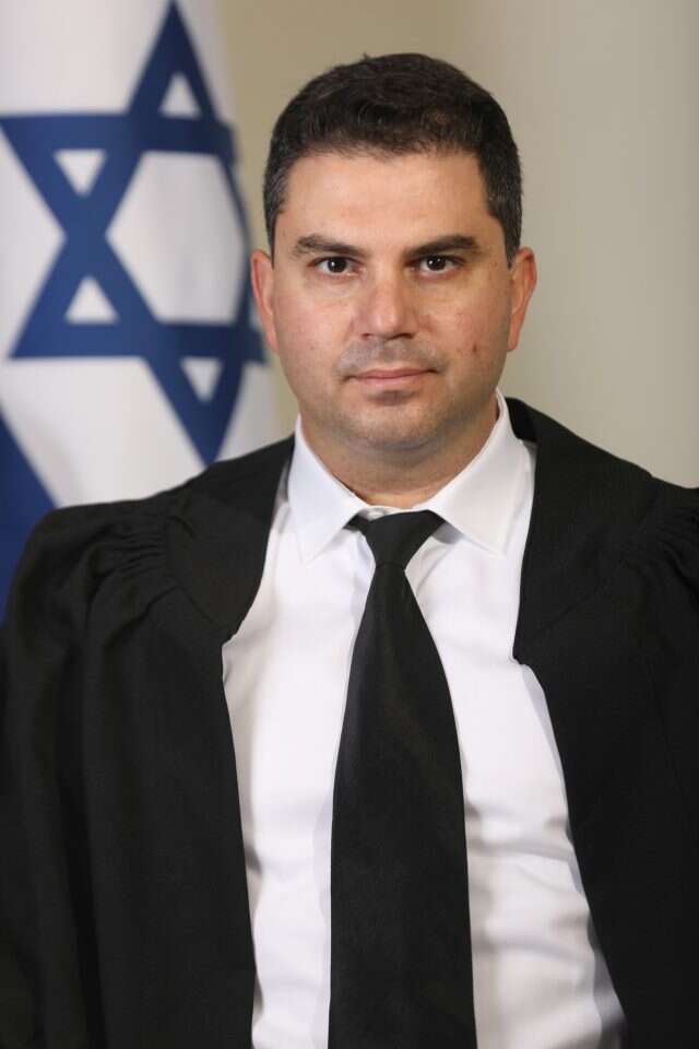 השופט אלעד לנג. צילום: אתר הנהלת בתי המשפט
