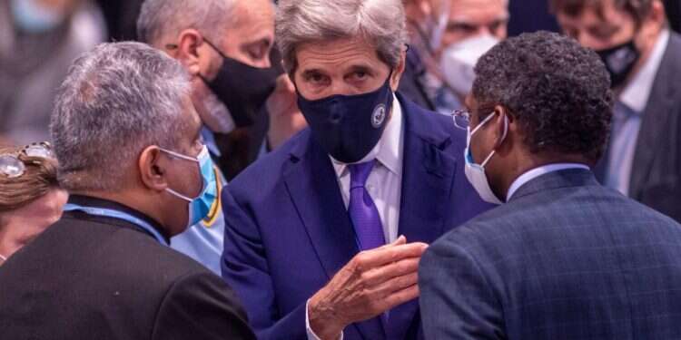 ועידת האקלים בגלזגו. צילום: EPA נחתם הסכם גלזגו להאטת ההתחממות הגלובלית