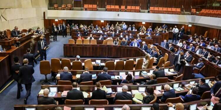 מליאת הכנסת. צילום: דוברות הכנסת, נועם מושקוביץ הצעת חוק התקציב לשנת 2021 אושרה בקריאה שלישית