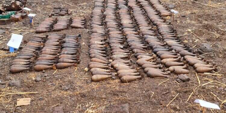 תחמושת מהבונקר הסורי שנמצא ברמת הגולן. צילום: הרשות לפינוי מוקשים, משרד הביטחון אירוע היסטורי: בונקר סורי עמוס בתחמושת נחשף ברמת הגולן