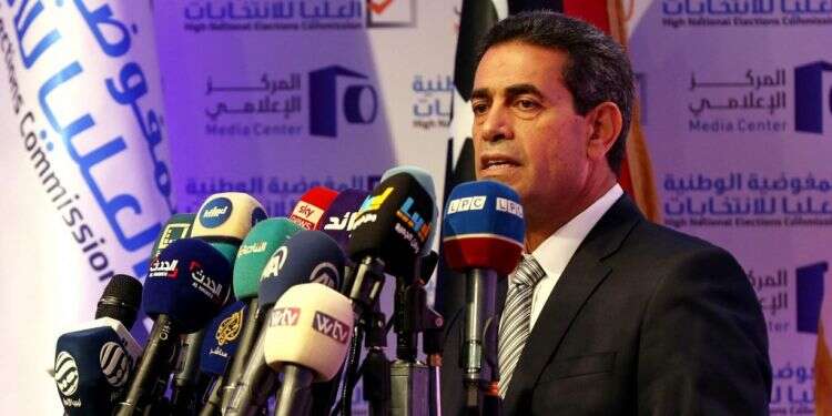 ראש ועדת הבחירות בלוב. צילום: AFP היום: "פסגת פריז" תבקש לקבוע את עתיד לוב