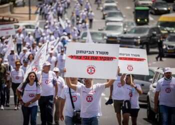 הקצין שנפצע פעמיים במהלך שירותו מציב מטרות לתיקון