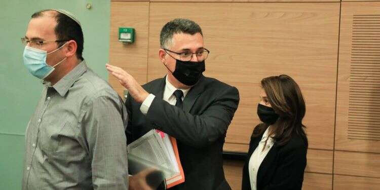 סער ורוטמן בוועדת החוקה בכנסת, צילום: אוליבייה פיטוסי, פלאש 90