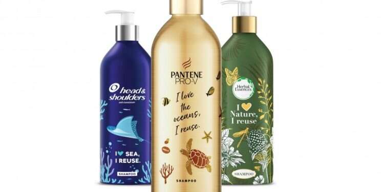 בקבוקי מילוי. צילום יחצ חול הסוף לקשקשים: סוגי השמפו שיעזרו לכם להיפטר מהלבן הלבן הזה