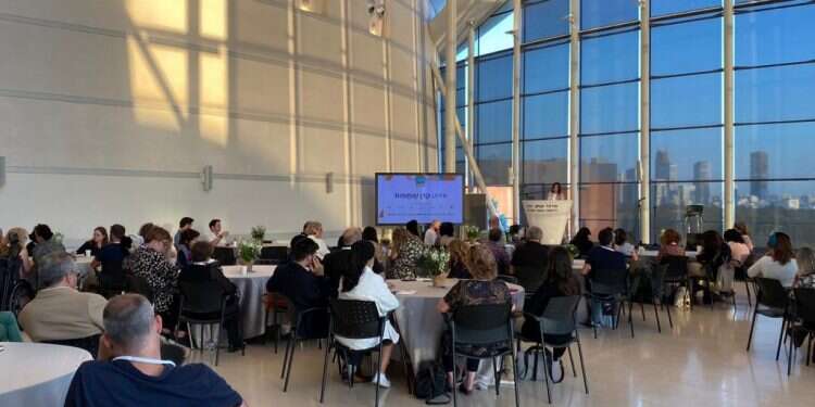 עשייה חברתית למען קירוב בין חלקי החברה הישראלית. כנס "חיבור בין הקהילות בישראל הוא משימה דחופה ביותר"