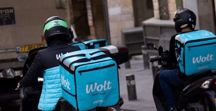 שליחי וולט בירושלים. צילום: יונתן זינדל, פלאש 90 וולט תימכר לענקית המשלוחים האמריקנית ב-8.1 מיליארד דולר