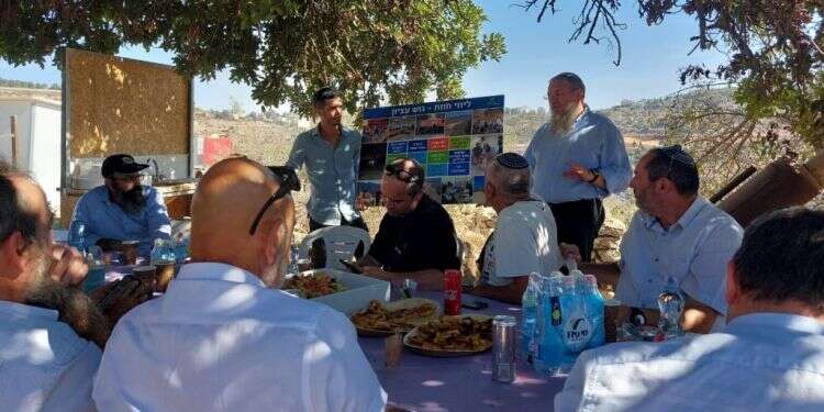 ראשי המועצות. צילום: דורית שכטר ראשי המועצות ביו"ש יוצאים למאבק בהשתלטות הפלסטינית על שטחי C