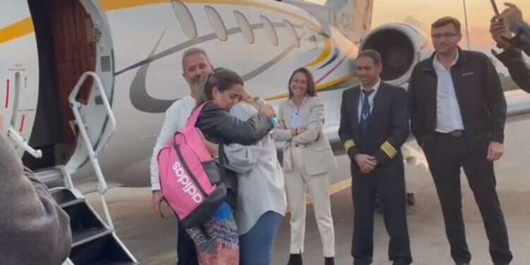 שיתוף פעולה של הצמרת המדינית הוביל לשחרור