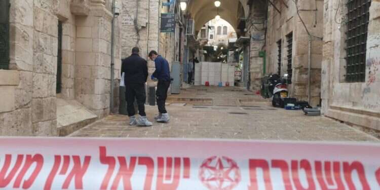 הפיגוע בעיר העתיקה: "כל אימת שנמשיך למצמץ בסוגיית הר הבית נמשיך לחטוף"