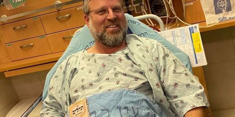 פצוע הפיגוע משחזר: "בזכות התפילין היה נס גדול"