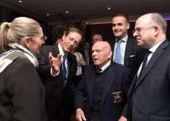 הנשיא הרצוג בבריטניה: "הגידו לא לאנטישמיות"