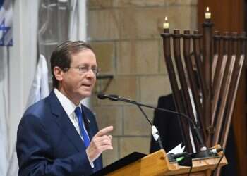 הרצוג במערת המכפלה: "ההכרה בזיקה היהודית מעל לכל מחלוקת"