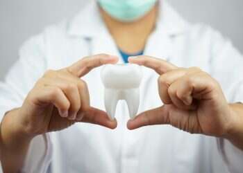 איך לבחור רופא שיניים לשיקום הפה