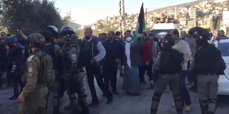 תושבי בנימין יצאו לכפר לובן במחאה על טרור האבנים