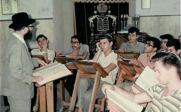 בין אב לביתו: ממה מורכבת חסידות ארץ ישראל?