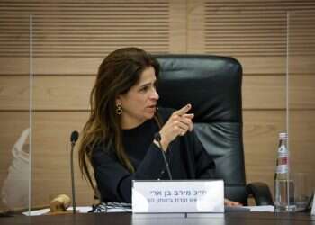 הוועדה לביטחון פנים תקיים דיונים שנתיים על המורחקים מהר הבית