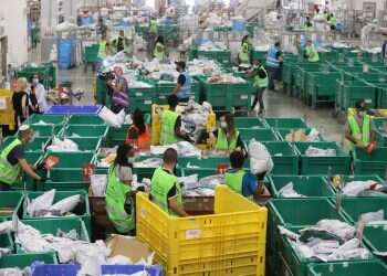 המכתבים והמערכת: שר התקשורת מקדם הפרטה עמוקה בדואר ישראל