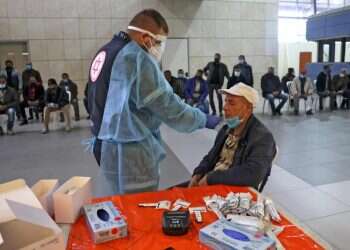 גל האומיקרון: 903 חולים חדשים ביממה האחרונה