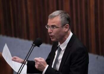 פינוי חאן אל אחמר: ח"כ לוין תקף את אלקין ושקד במליאה